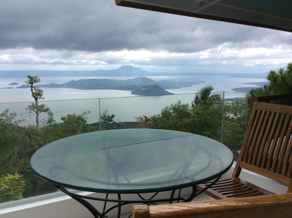 Bed and Breakfast The Carmelence View Tagaytay City Exterior foto