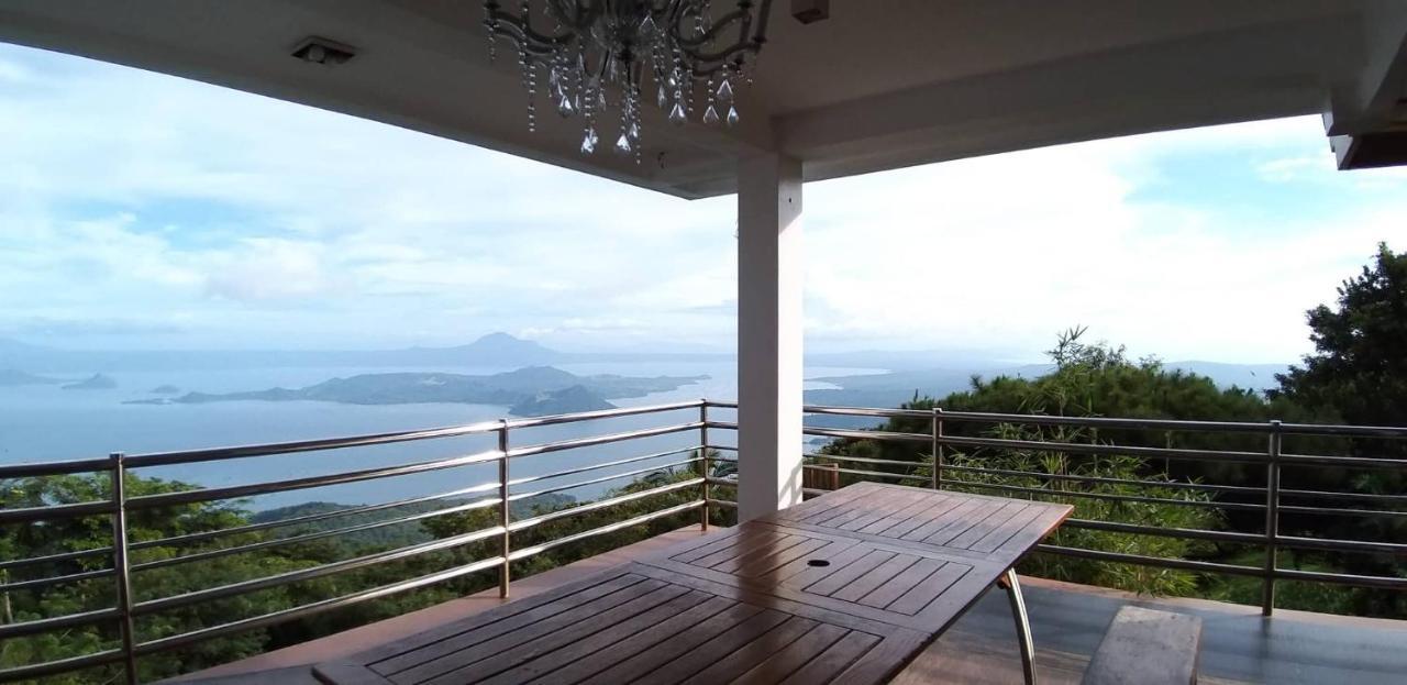 Bed and Breakfast The Carmelence View Tagaytay City Exterior foto